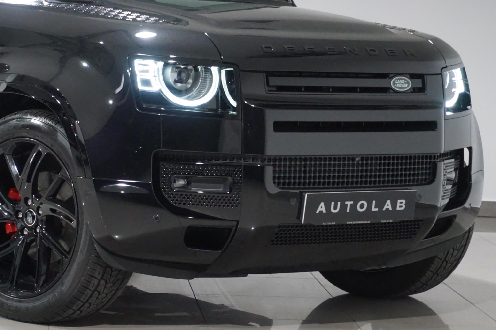 Land Rover Defender 110 3.0 D250 MHEV XS Edition Auto 4WD Euro 6 (s/s) 5dr